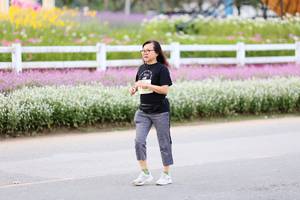 BIB: 
                            <button type="button" onclick="openModal(27855998)" class="btn btn-primary btn-sm float-right btn-popup" data-toggle="modal" data-target=".modal-high-quality">
                        <i class="fas fa-shopping-cart"></i> Add to Cart
                    </button>
                                            <button type="button" onclick="isThisMe(27855998, true)" class="btn btn-success btn-sm float-right btn-popup btn-isme hidden" data-toggle="tooltip" data-placement="bottom" title="นี่คือรูปของคุณใช่ไหม คลิกที่นี่เพื่อเอาเข้าอัลบั้ม">
                        <i class="fas fa-plus"></i> Add to album
                    </button>
                    <button type="button" onclick="isThisMe(27855998, false)" class="btn btn-warning btn-sm float-right btn-popup btn-isnotme hidden">
                        <i class="fas fa-ban"></i> Remove from album
                    </button>